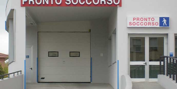 Genova Serrande | Automazione porte sezionali industriali